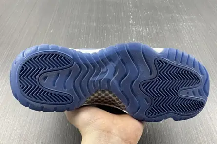 Jordan 11 Retro Midnight Navy AR0715-441 Unique 9812 