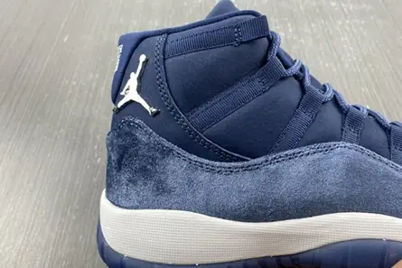 Jordan 11 Retro Midnight Navy AR0715-441 Unique 9812 