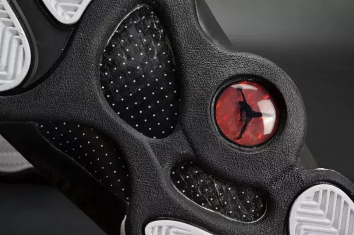 Jordan 13 Retro Love and Respect 888164-112 Classic 6450  CDC108