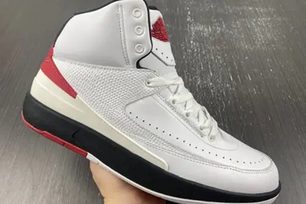 Jordan 2 Retro OG Chicago  DX2454-106 Trendsetting 7405 