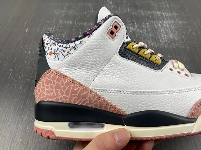 Jordan 3 Retro Vintage Floral (GS)  441140-100 Soft 2537 