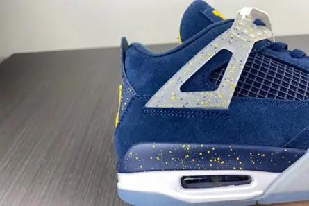 Jordan 4 Retro AJ4-1036660 ModernLook 306 