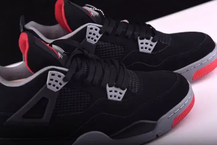 Jordan 4 Retro Black Cement 308497-089 Trendsetting 7209 