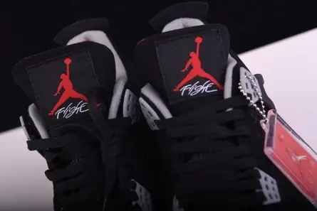 Jordan 4 Retro Black Cement 308497-089 Trendsetting 7209 