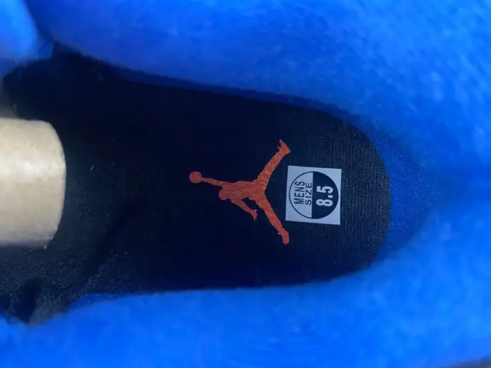 Jordan 4 Retro Cavs 308497-027 Bright 605 