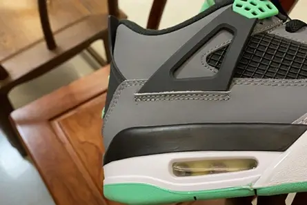 Jordan 4 Retro Green Glow  308497-033 NewStyle 3439 