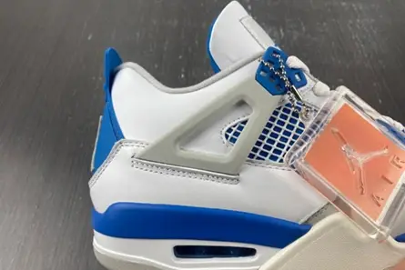 Jordan 4 Retro Military Blue (2012) 308497-105 Bright 7124 