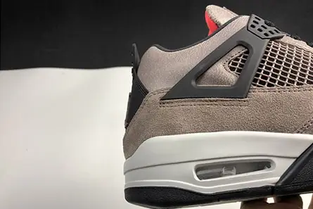 Jordan 4 Retro Taupe Haze DB0732-200 Breathable 5421 