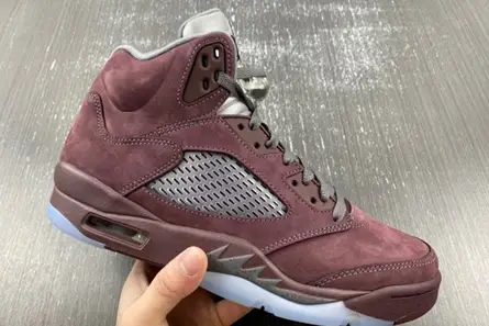 Jordan 5 Retro Burgundy (2023)  DZ4131-600 DailyWear 8454 
