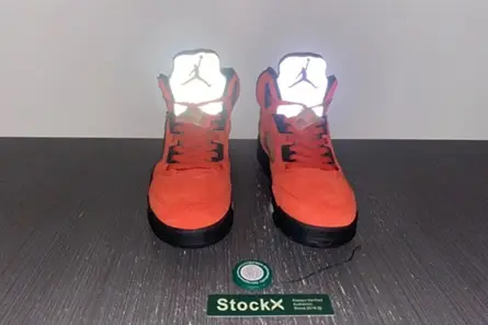 Jordan 5 Retro Dunk on Mars (W)  DD9336-800 Sophisticated 9679 