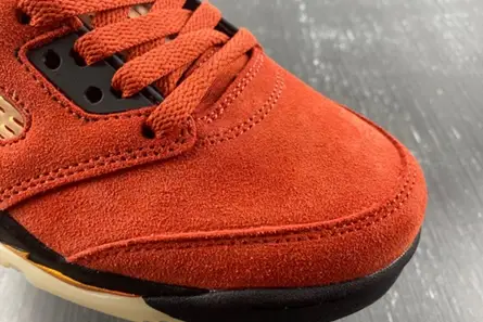 Jordan 5 Retro Dunk on Mars (W)  DD9336-800 Sophisticated 9679 
