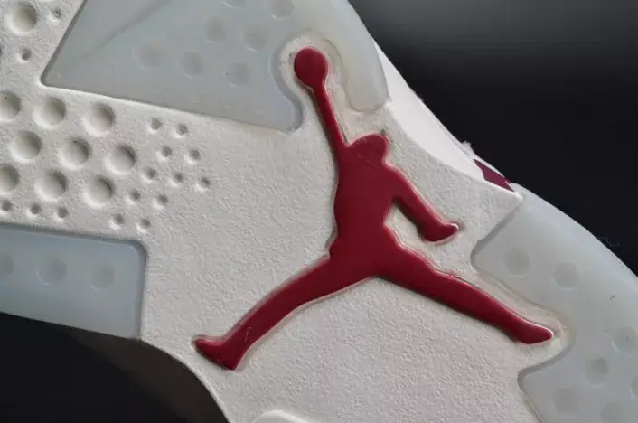 Jordan 6 Retro Maroon 384664-116 Efficient 2932 