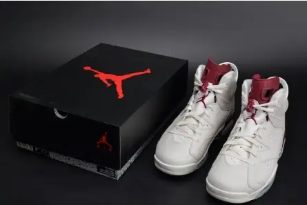 Jordan 6 Retro Maroon 384664-116 Efficient 2932 