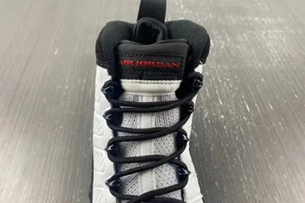 Jordan 9 Retro OG (2016)  302370-112 Modern 3927 