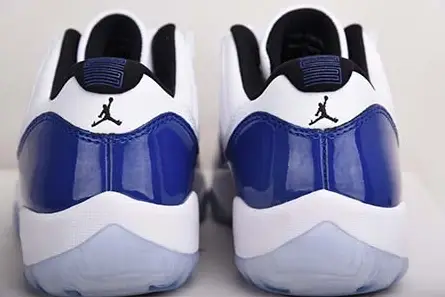 Lightweight 6039 Air Jordan 11 Low WMNS “Concord” AH7860-100 