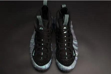 Lightweight 6999 Nike Air Foamposite One PRM "Abalone" Black Aurora Green mens 575420-009 