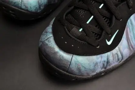 Lightweight 6999 Nike Air Foamposite One PRM "Abalone" Black Aurora Green mens 575420-009 