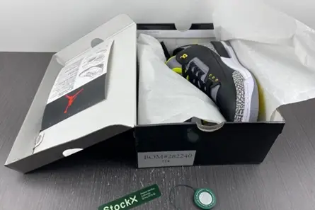 Men's DS NIB Air Jordan 3 Retro"Oregon Duck" Cozy 901 