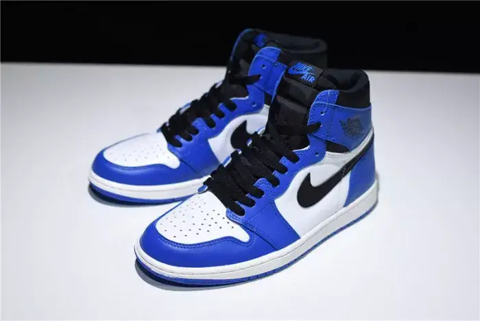 Minimalist 327 Jordan 1 Retro High Game Royal 555088-403 