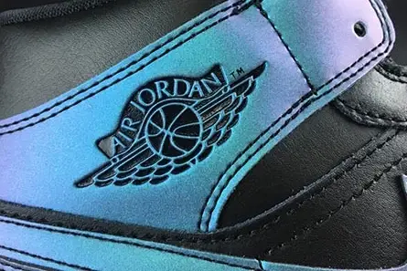 Minimalist 3791 Air Jordan 1 Mid “Iridescent” BQ6472-009 