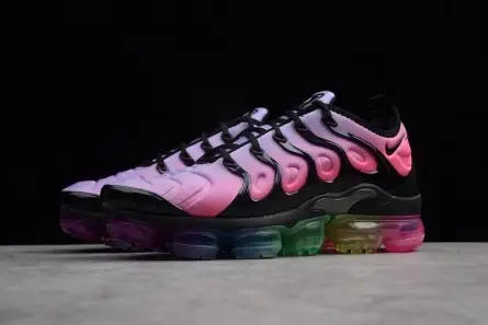 Modern 1529 Nike Air VaporMax Plus Be True AR4791-500 