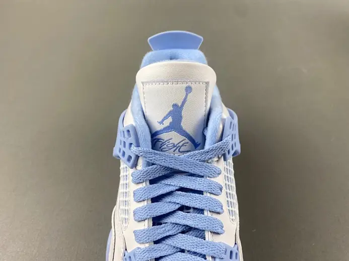 Modern 4103 Air Jordan 4 Forget Me Not WMNS HV0823-100 