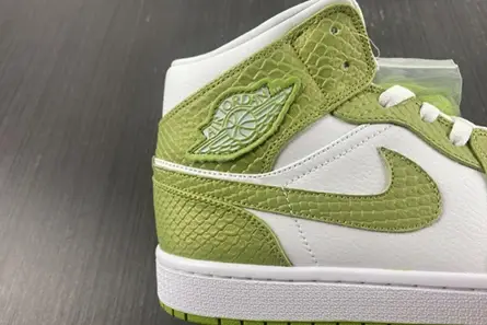 Modern 5834 Jordan 1 Mid Green Python DV2959-113 