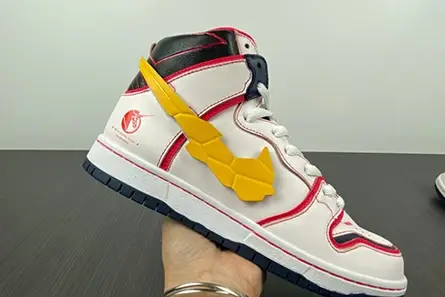 Modern 6293 Gundam x Nike SB Dunk High DH7717-100 