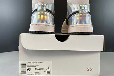 Modern 8469 AJ1 AIR JORDAN 1 MID WOMEN BQ6472-602 