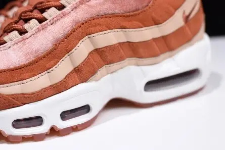 Modern 9278 Nike Wmns Air Max 95 Lx AA1103-201 