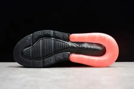 Modern 9439 Nike Air Max 270 