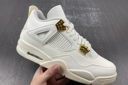ModernLook 241 Air Jordan 4 “Metallic Gold” AQ9129-170 