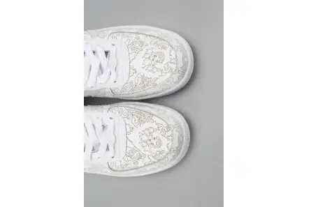 NIKE AIR FORCE 1’07 LV8 SUEDE WHITE A09281-100 Comfortable 2104 