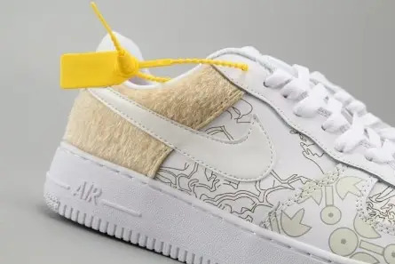 NIKE AIR FORCE 1’07 LV8 SUEDE WHITE A09281-100 Comfortable 2104 