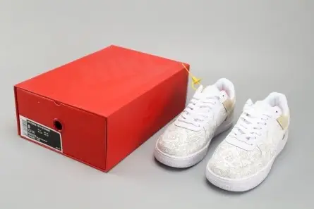 NIKE AIR FORCE 1’07 LV8 SUEDE WHITE A09281-100 Comfortable 2104 