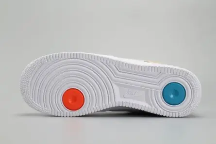 NIKE AIR FORCE 1’07 LV8 SUEDE WHITE A09281-100 Comfortable 2104 