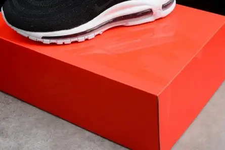 NIKE AIR MAX 97 "SWAROVSKI"  CRYSTALS black 927508-001 SportInspired 8526 
