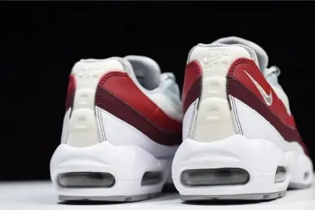 NIKE Air Max 95 Essential Mens White-Grey-Red Running Shoes  749766-103 Cozy 4723 