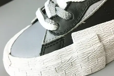 NIKE BLAZER HIGH SACAI WHITE-GREY - BV0072-002 EyeCatching 4734 