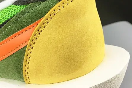 NIKE LD WAFFLE SACAI GREEN MULTI - BV0073-300 Sleek 4970 