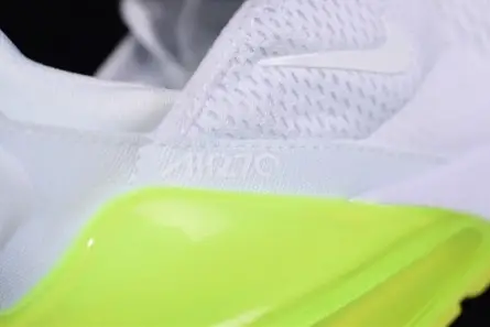NIKE mens AIR MAX 270 Sophisticated 6772 