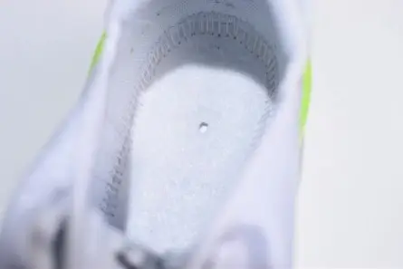 NIKE mens AIR MAX 270 Trendsetting 2949  DEE512