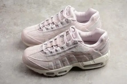 NIKE womens AIR MAX 95 DELUXE Soft 1862 