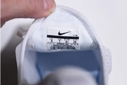 NewStyle 2224 NIKE mens AIR MAX 270 