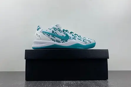 NewStyle 4486 Nike Kobe 8  BED1282
