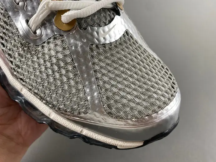 Nike Air Max 2013 Metallic Silver Gold  HJ7901-095 Stylish 2608 