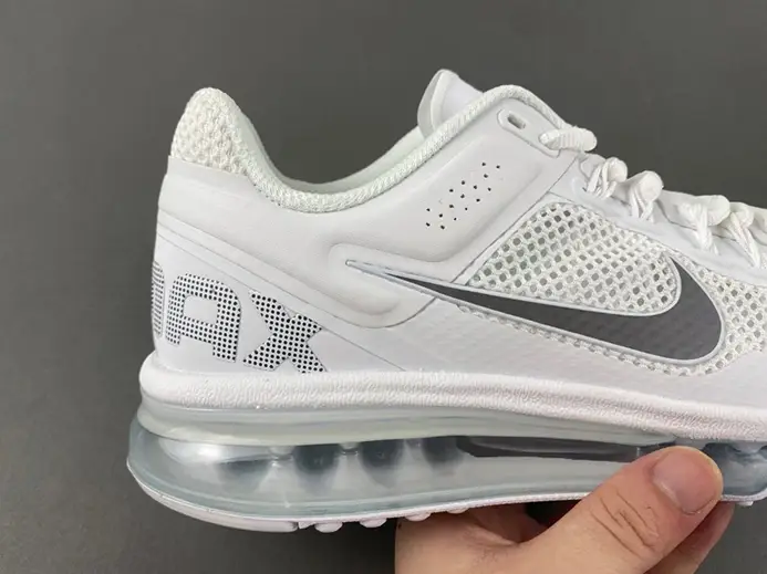 Nike Air Max 2013 White Metallic Slver HF4884-100 ModernLook 6564 
