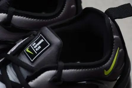 Nike Air VaporMax Plus Black Volt 924453-009 Classic 419 