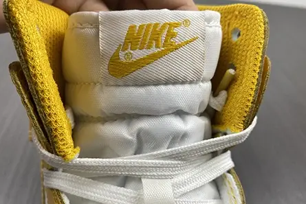 Nike Dunk High Dark Sulfur (W) DD1869-106 Sophisticated 5883 