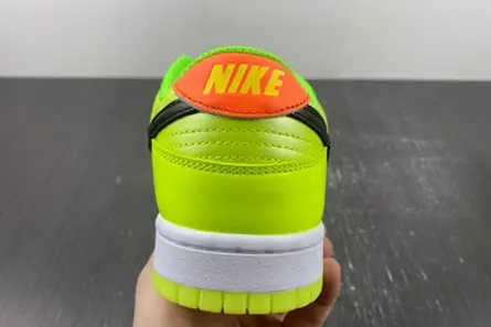 Nike Dunk Low “Glow in the Dark”  FJ4610-702 Classic 8087 